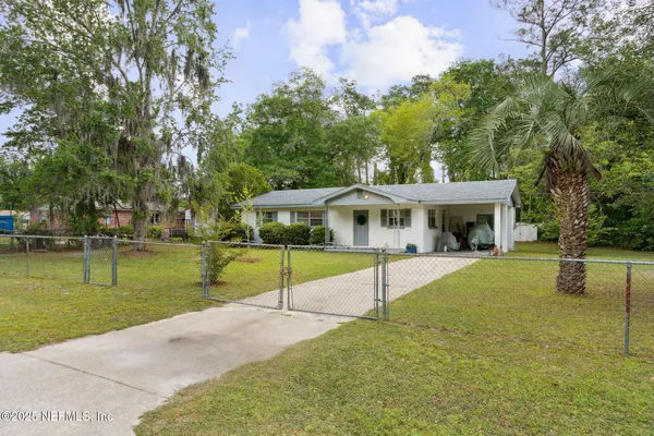 $199,900 | 505 South 7th Street, Macclenny, FL 32063