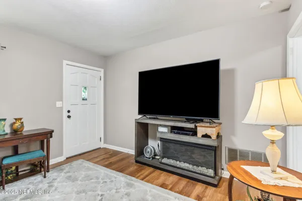 $199,900 | 505 South 7th Street, Macclenny, FL 32063