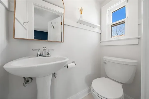 $430,000 | 26 East 70th Terrace, Kansas City, MO 64113