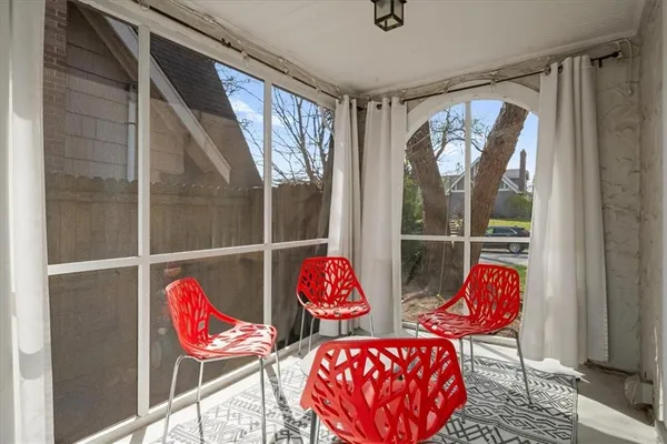 $430,000 | 26 East 70th Terrace, Kansas City, MO 64113