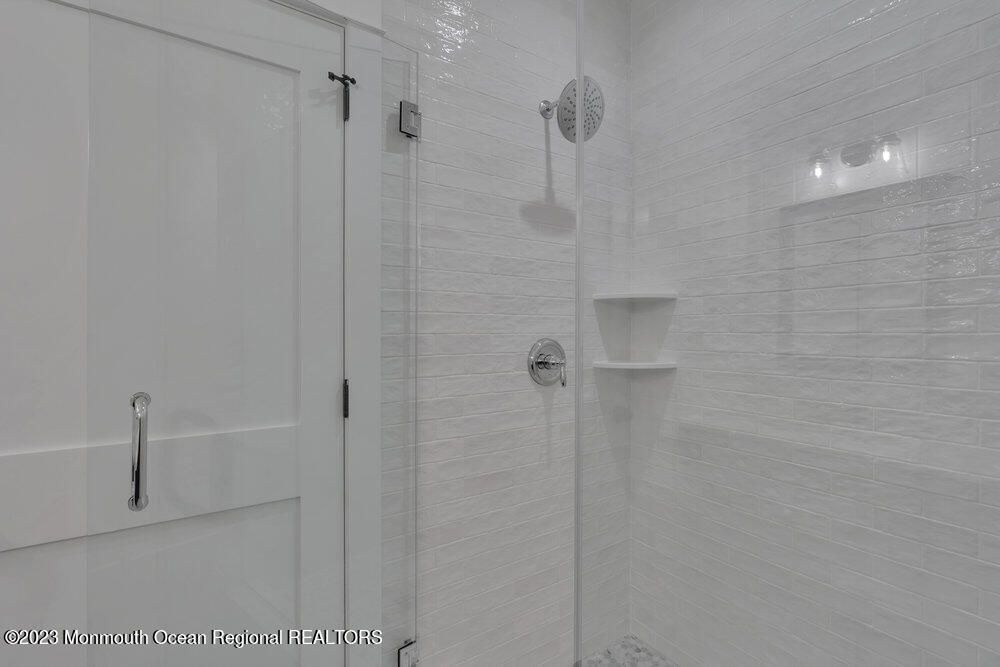 38 Ridge Avenue Manasquan, NJ 08736 - Photo 35 of 72 1st floor bath