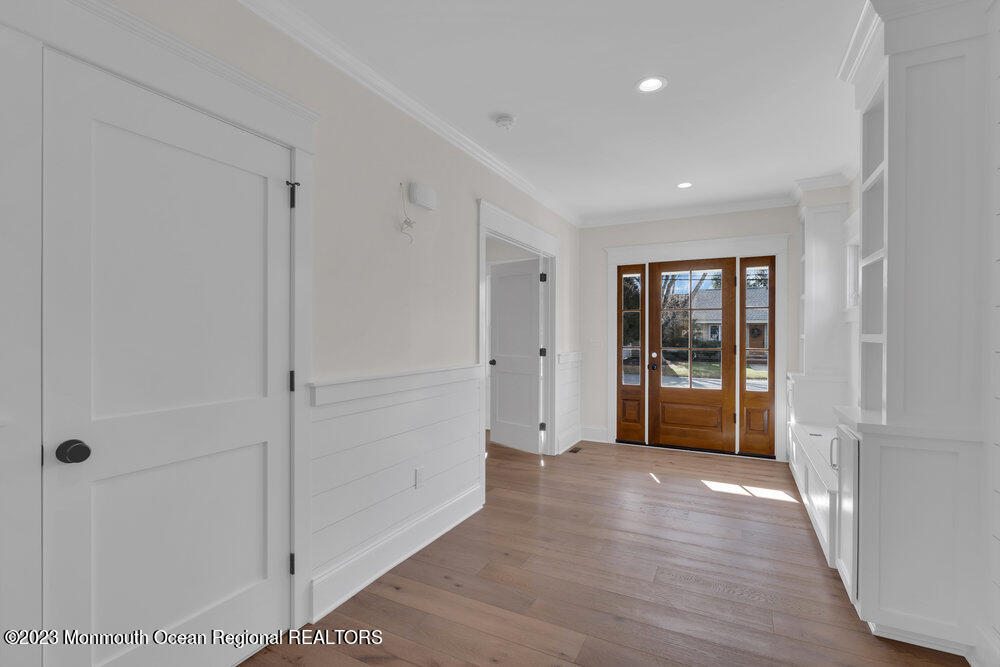38 Ridge Avenue Manasquan, NJ 08736 - Photo 7 of 72 hallway