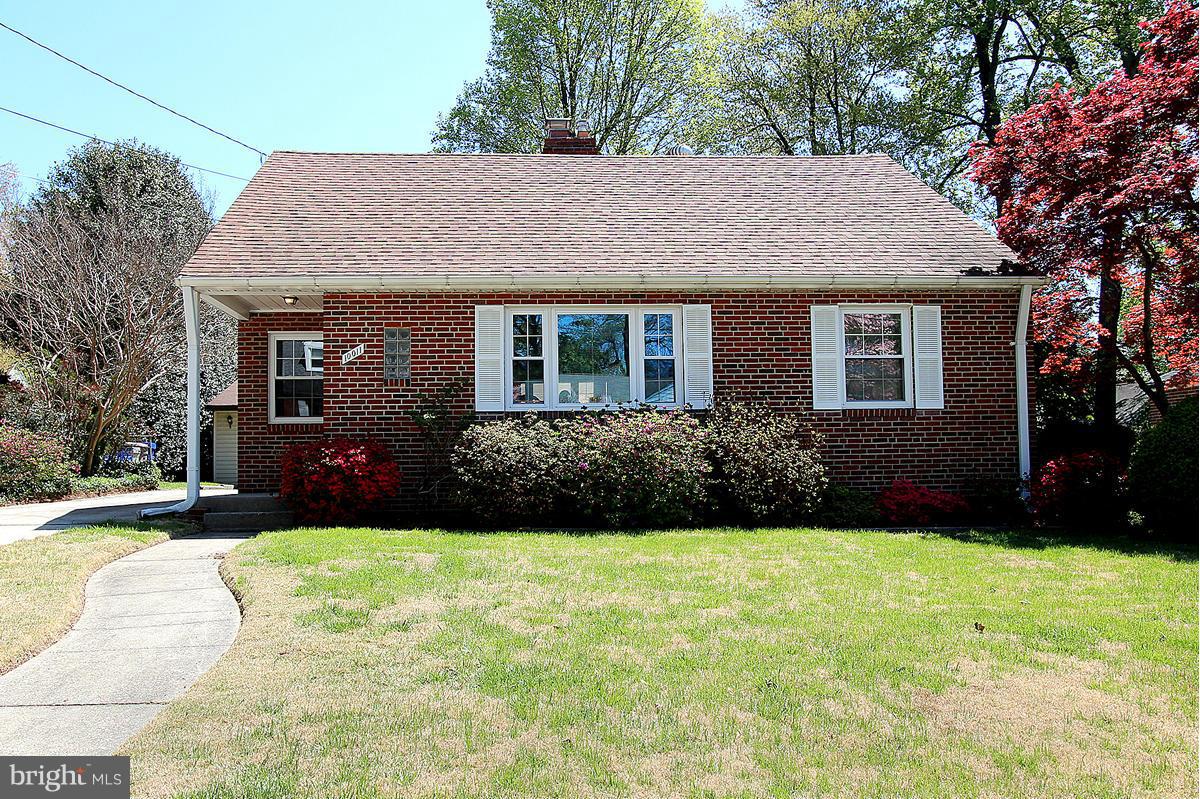 10011 Portland Road Silver Spring, MD 20901 - Photo 2 of 24 Practically maintenance free