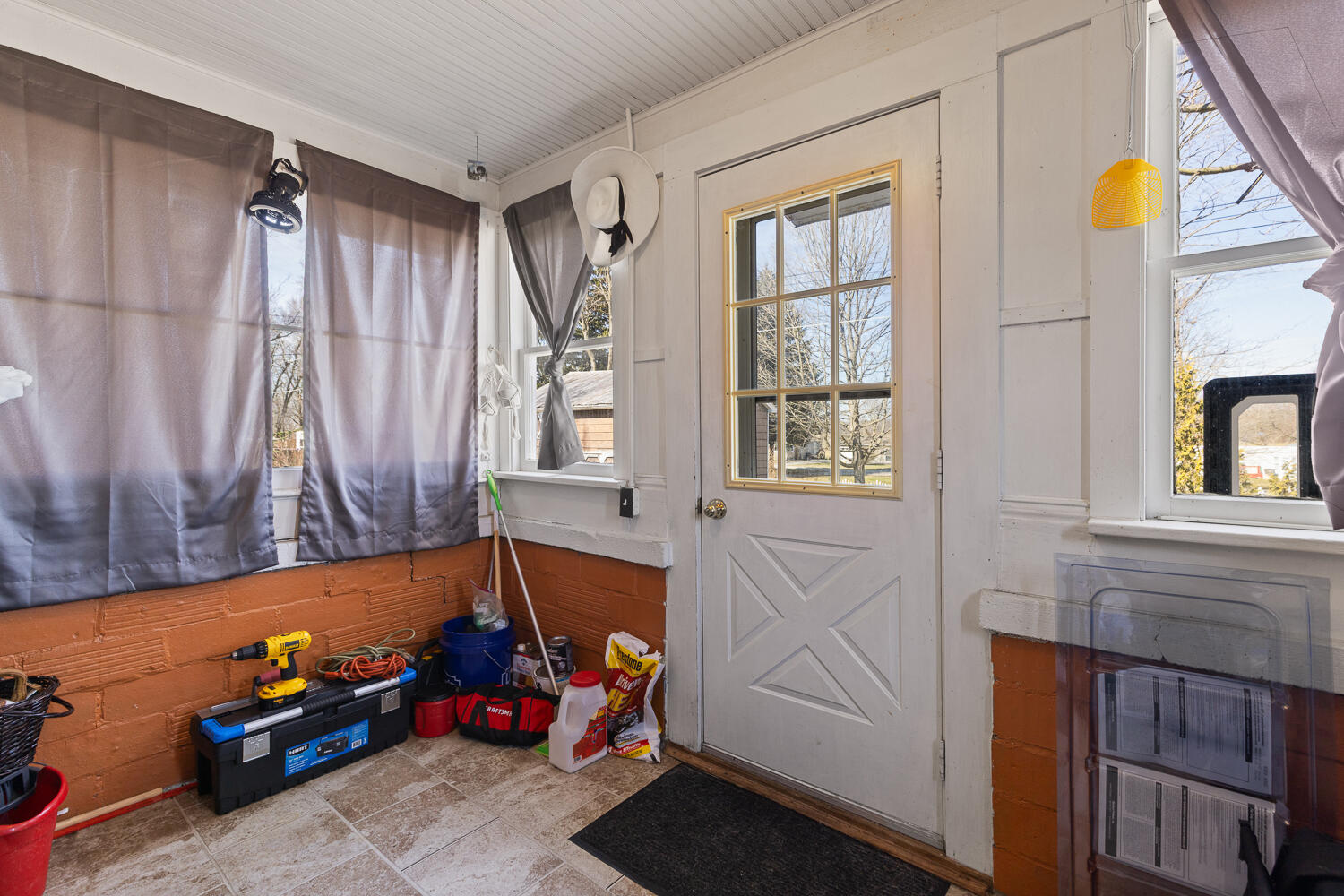 Undisclosed Address Adrian, MI 49221 - Photo 23 of 44 1168 Seneca St - 1016