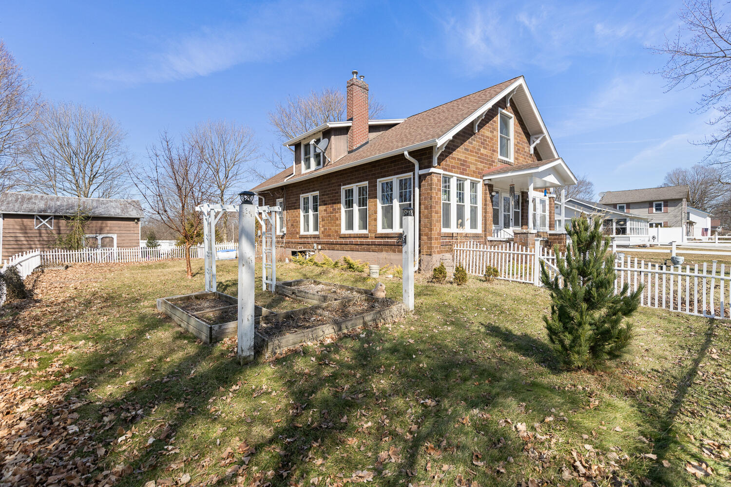 Undisclosed Address Adrian, MI 49221 - Photo 6 of 44 1168 Seneca St - 1036