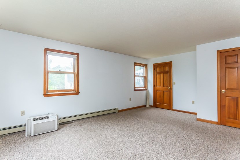 15 R Brian Avenue Derry, NH 03038 - Photo 14 of 25
