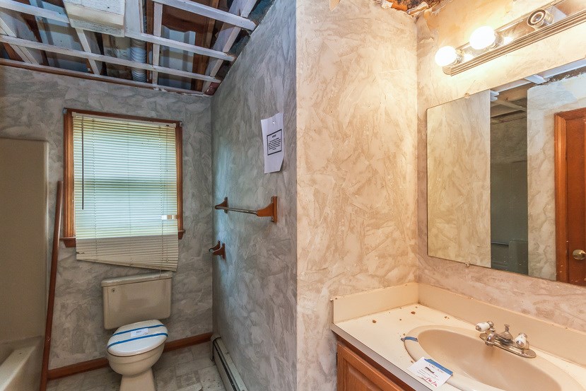 15 R Brian Avenue Derry, NH 03038 - Photo 17 of 25
