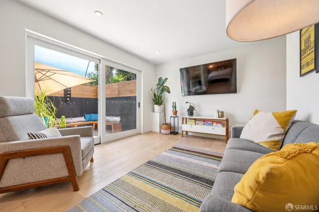 $1,575,000 | 225 Congdon Street, San Francisco, CA 94112