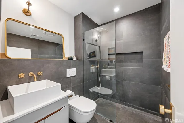 $1,575,000 | 225 Congdon Street, San Francisco, CA 94112