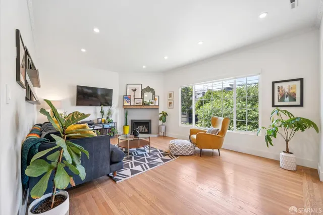 $1,575,000 | 225 Congdon Street, San Francisco, CA 94112