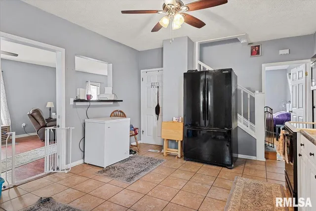 $159,900 | 1101 West Maple Avenue South, Springfield, IL 62704