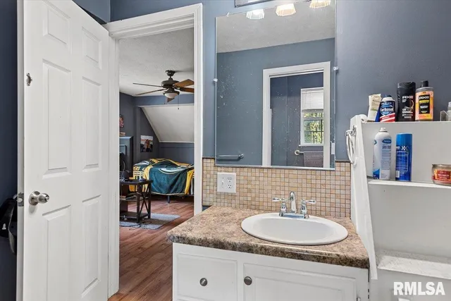 $159,900 | 1101 West Maple Avenue South, Springfield, IL 62704