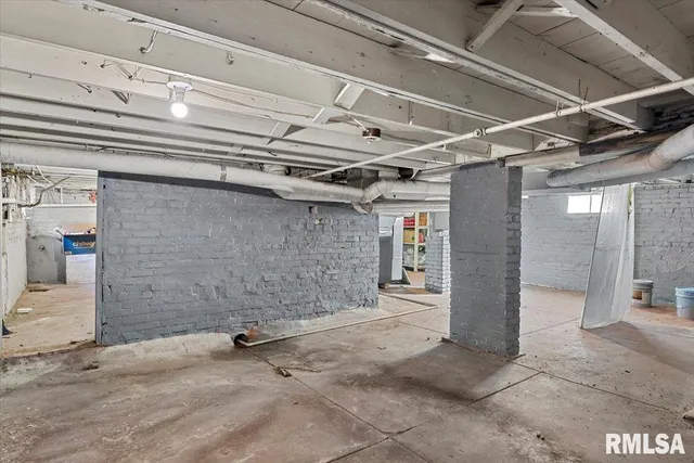 $159,900 | 1101 West Maple Avenue South, Springfield, IL 62704