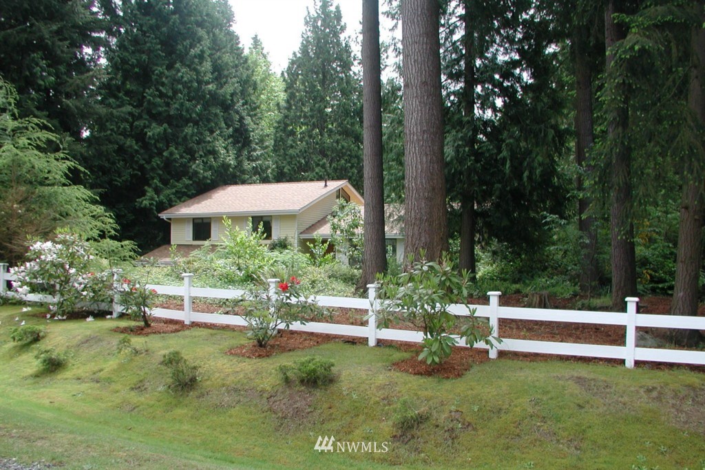 22831 38th Avenue Southeast Bothell, WA 98021 - Photo 2 of 15