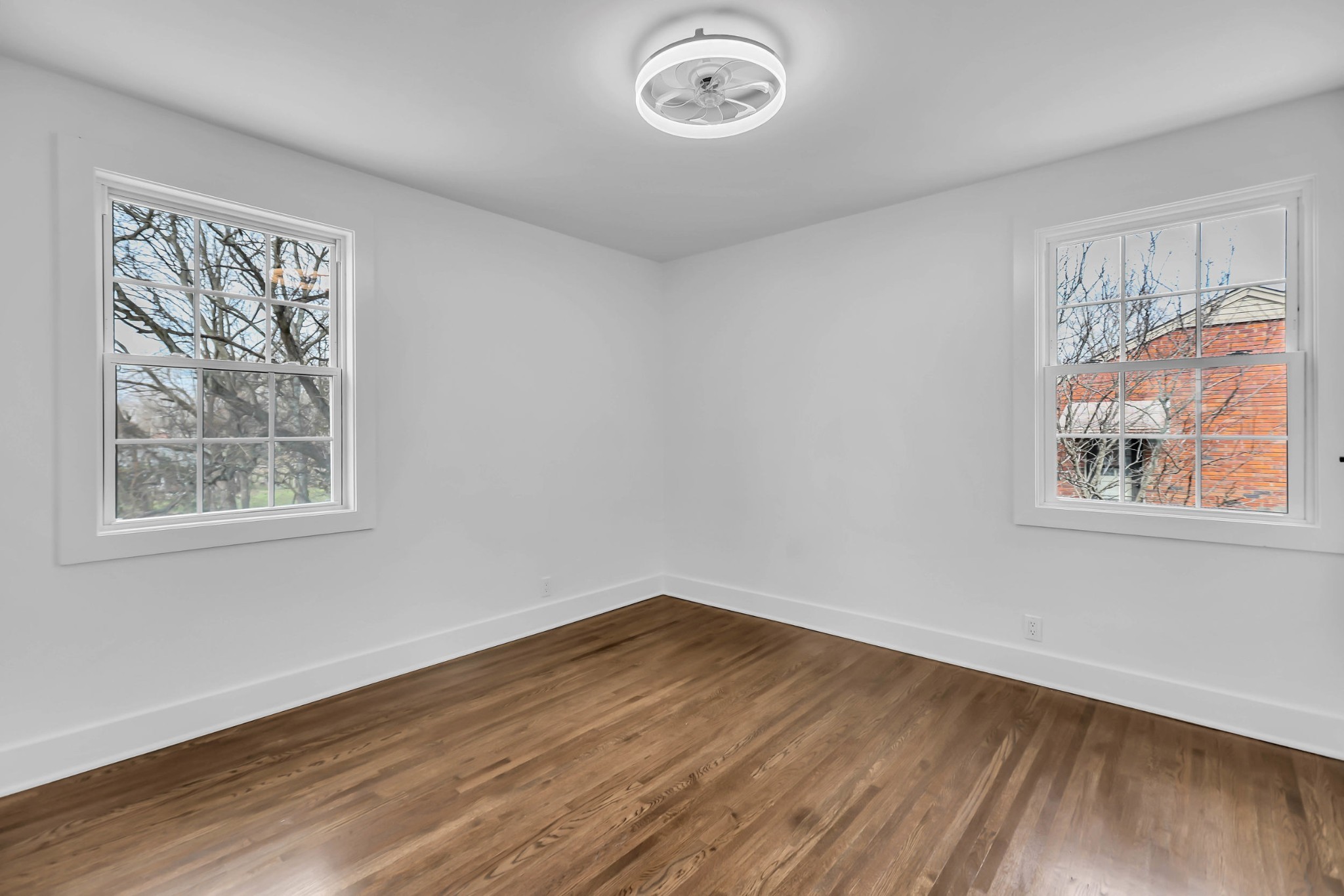 414 Springview Drive Nashville, TN 37214 - Photo 23 of 43 a view of a room with wooden floor and window