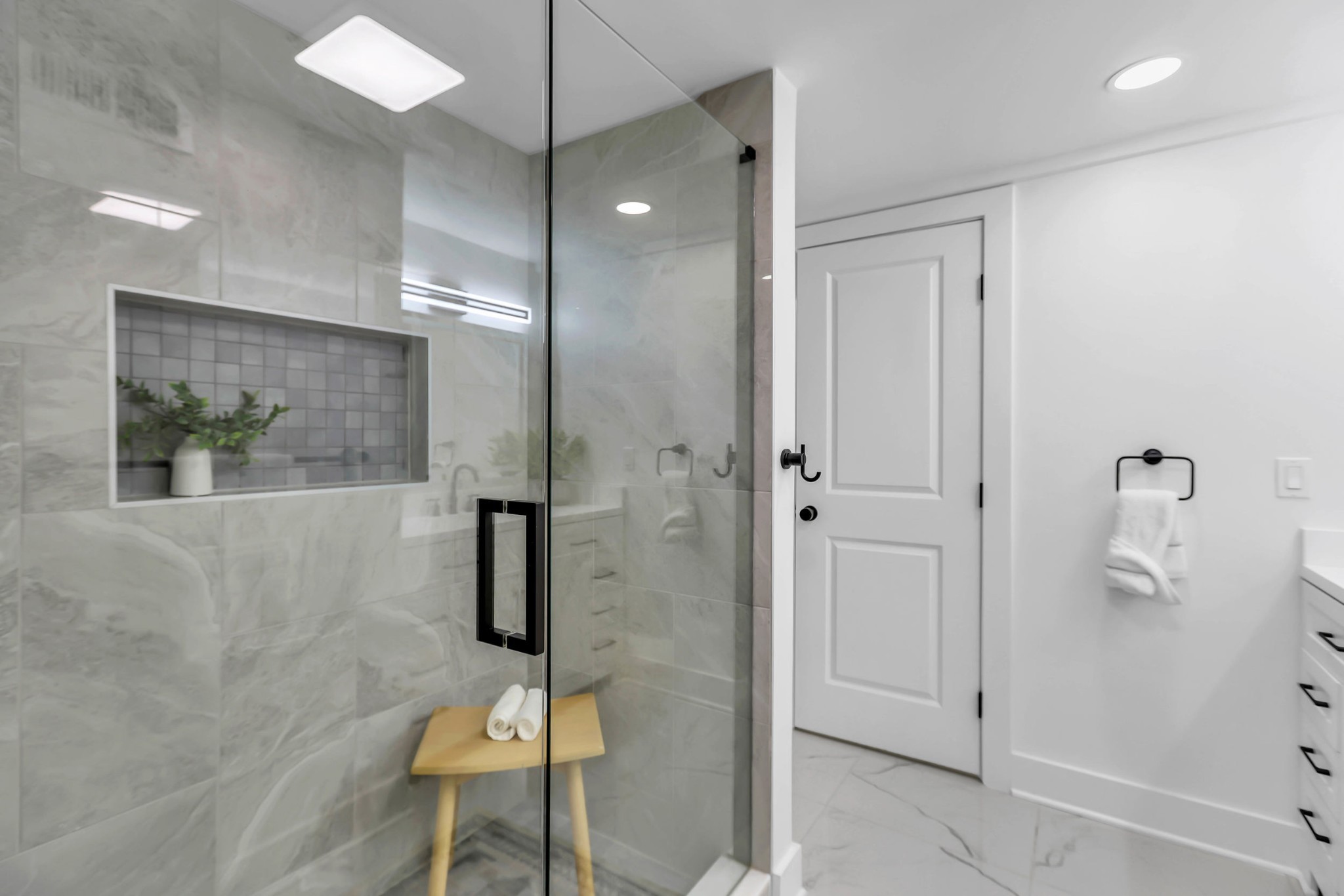 414 Springview Drive Nashville, TN 37214 - Photo 32 of 43 a bathroom with a shower