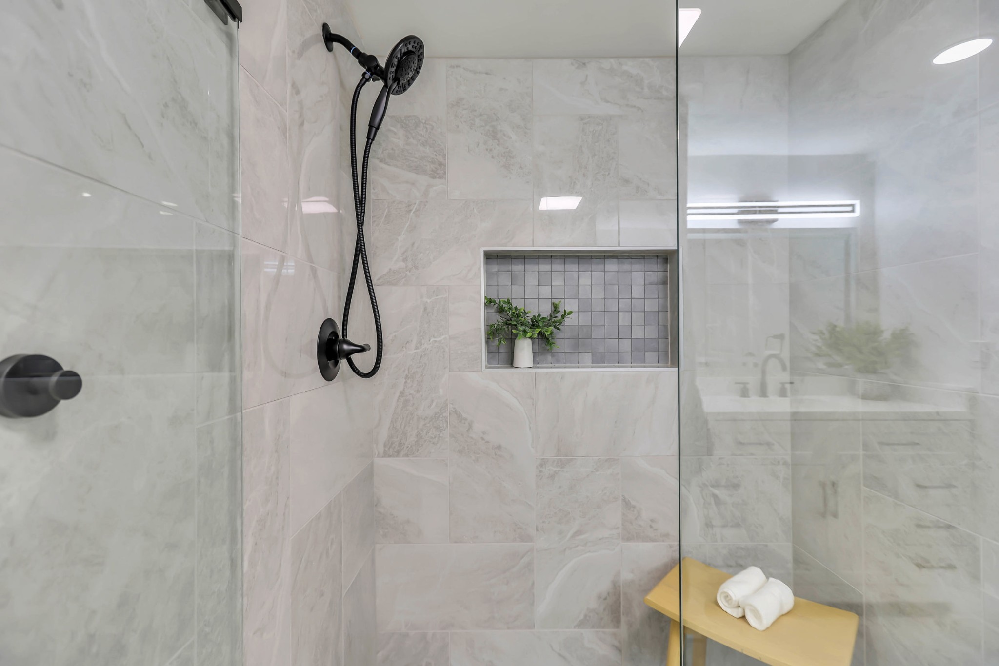 414 Springview Drive Nashville, TN 37214 - Photo 33 of 43 a bathroom with a shower