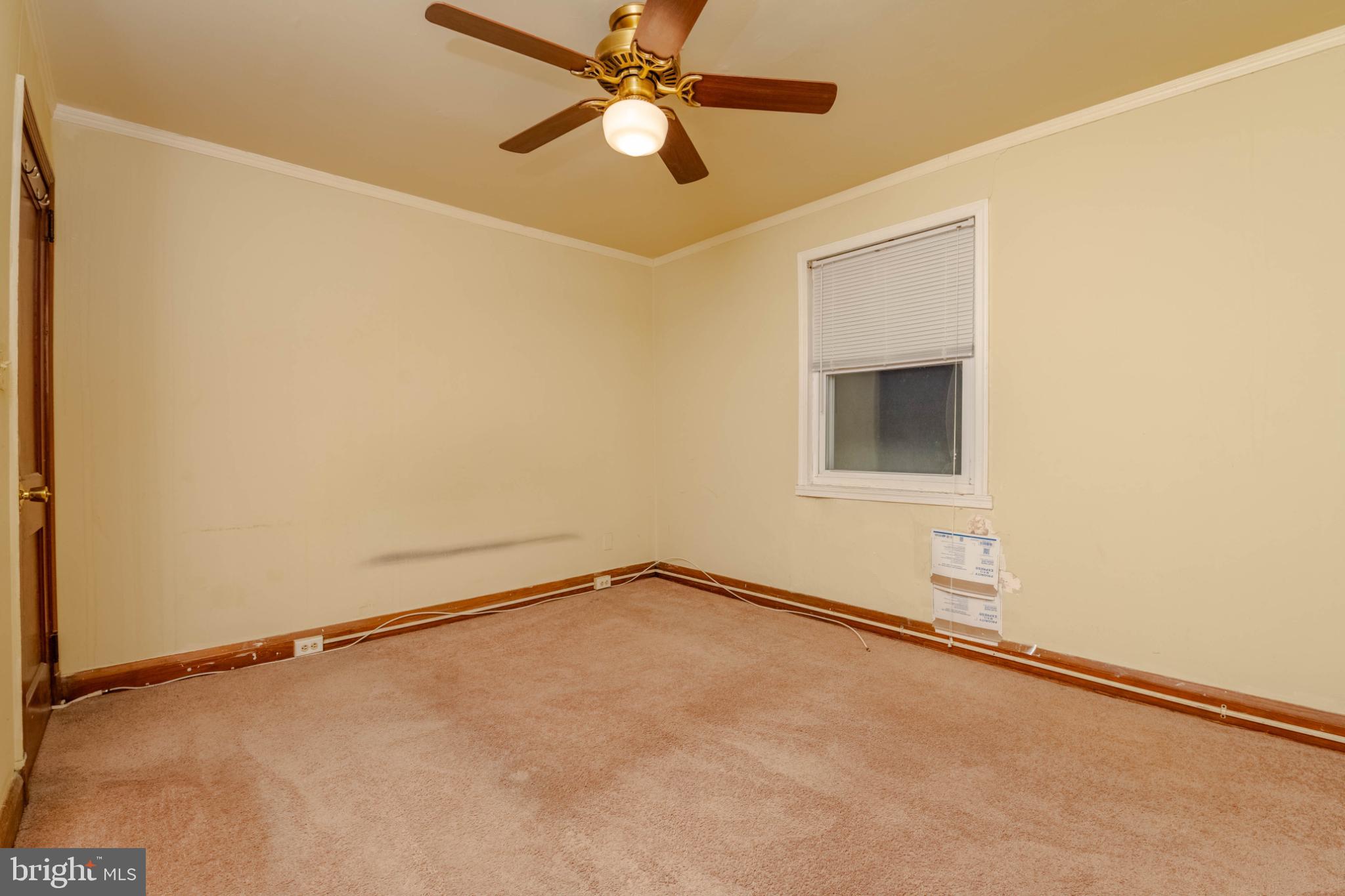 3500 4th Street Baltimore, MD 21225 - Photo 14 of 43 Spacious room with natural light and charm.