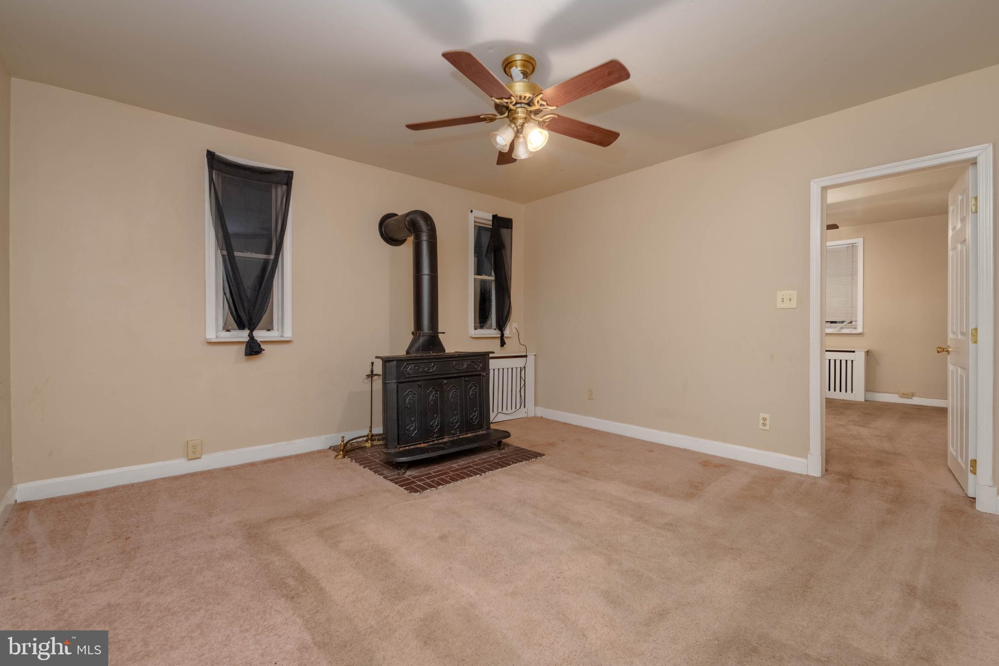 3500 4th Street Baltimore, MD 21225 - Photo 16 of 43 Cozy space with vintage charm and warmth.