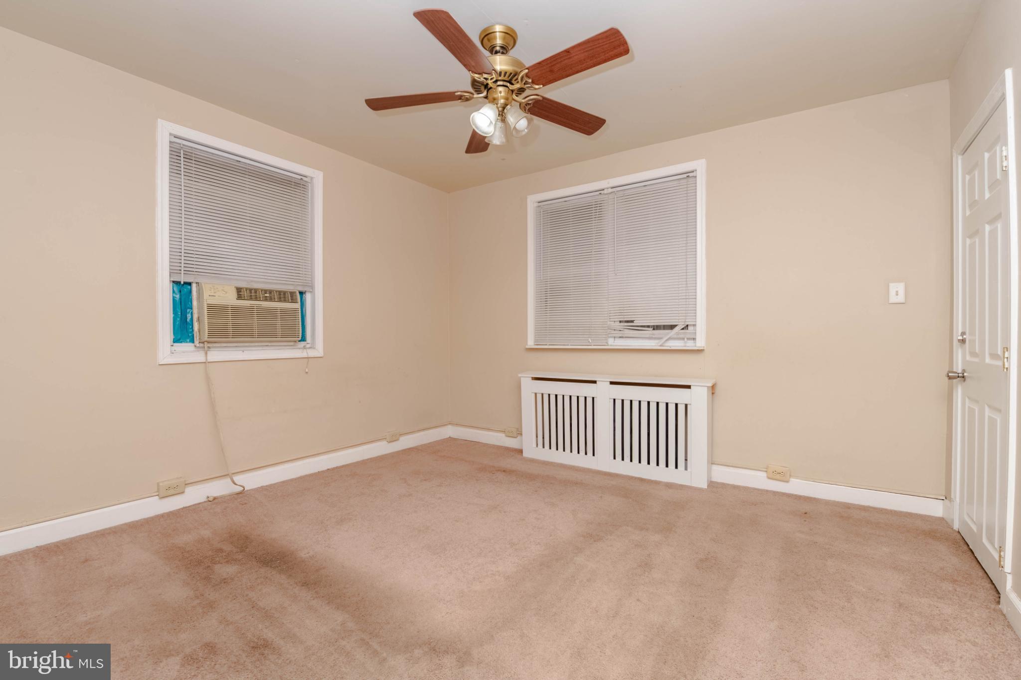 3500 4th Street Baltimore, MD 21225 - Photo 17 of 43 Bright and airy room with cozy charm.