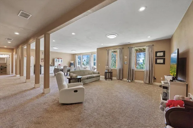 $1,325,000 | 5004 West Buell Lane, Spokane, WA 99224