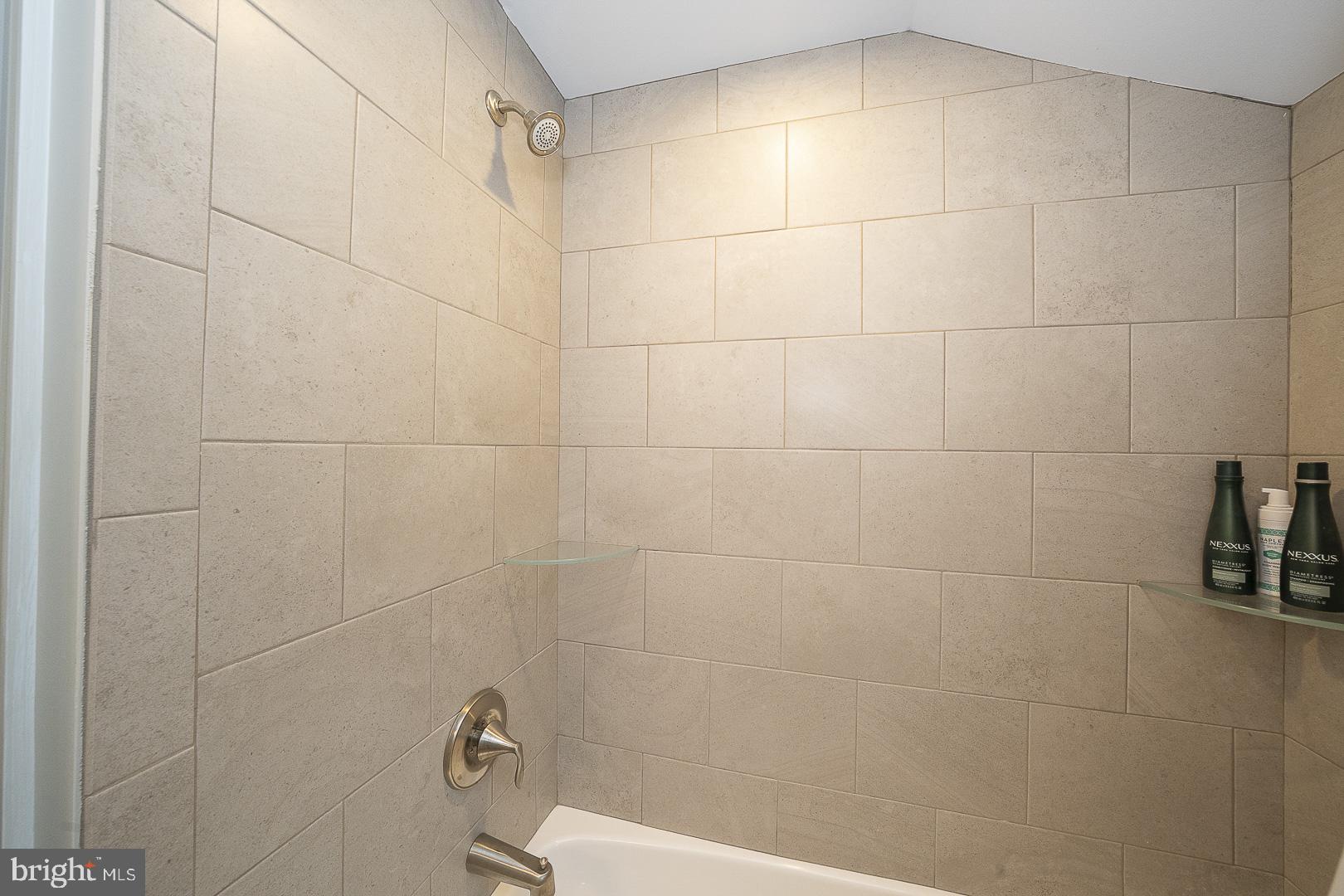 5 Waterville Road Wallingford, PA 19086 - Photo 33 of 45 Hall Bath Shower