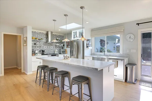 $2,195,000 | 3715 Brent Street, Santa Barbara, CA 93105