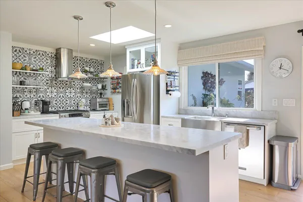 $2,195,000 | 3715 Brent Street, Santa Barbara, CA 93105