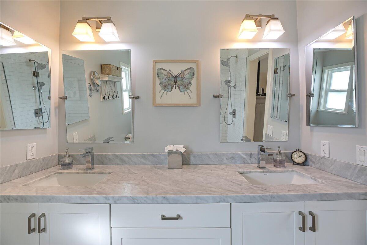 3715 Brent Street Santa Barbara, CA 93105 - Photo 29 of 39 Primary Bathroom