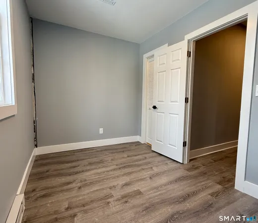 $2,100 | 7 Washington Road, Woodbury, CT 06798