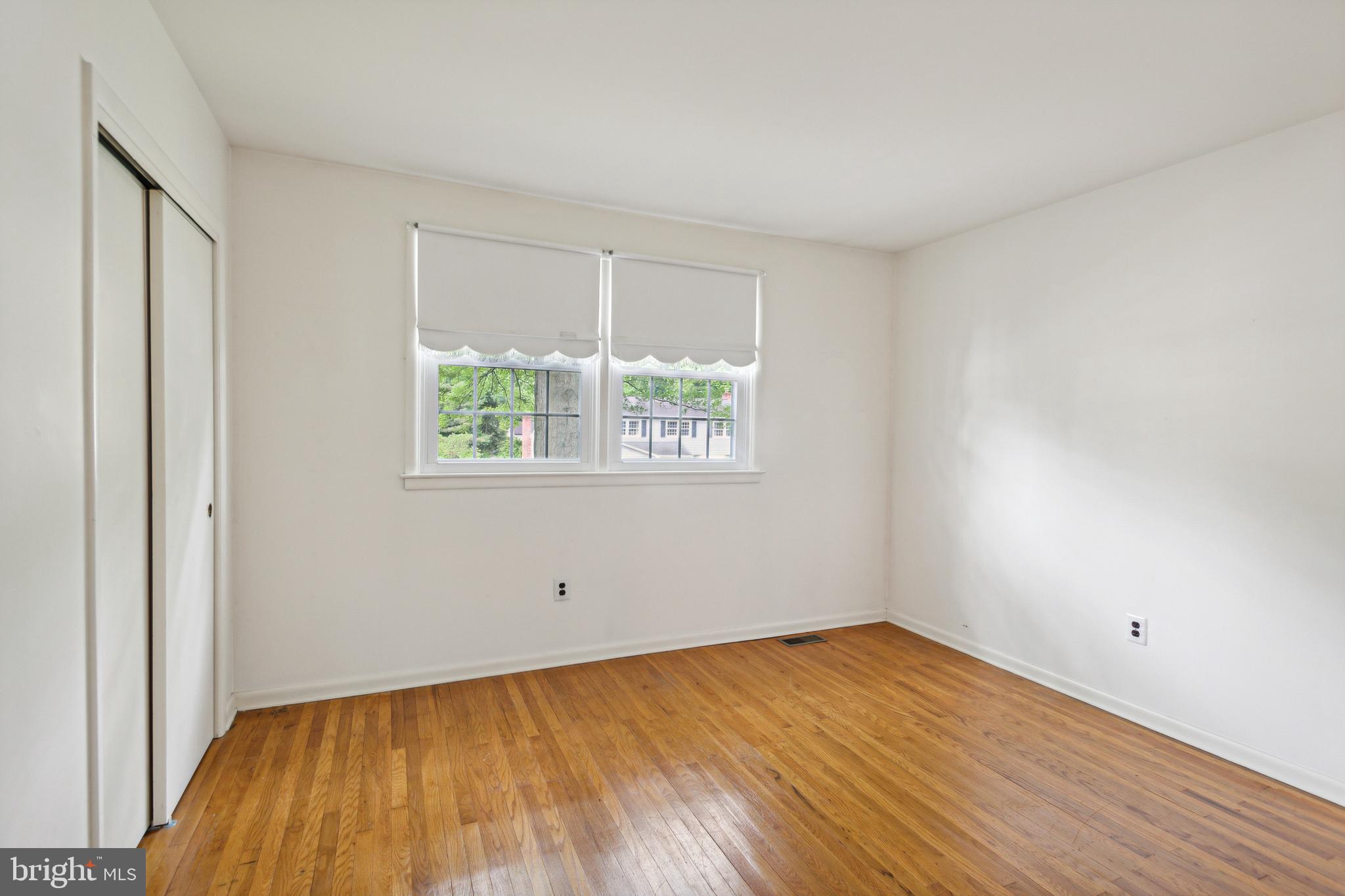 721 Liberty Road Mount Laurel, NJ 08054 - Photo 17 of 24