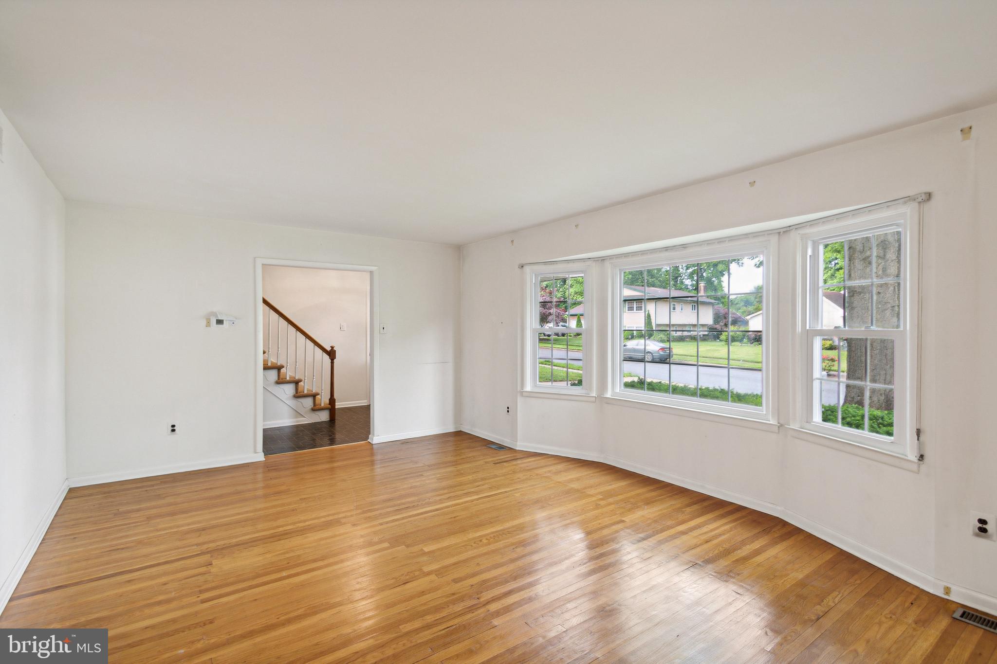 721 Liberty Road Mount Laurel, NJ 08054 - Photo 4 of 24