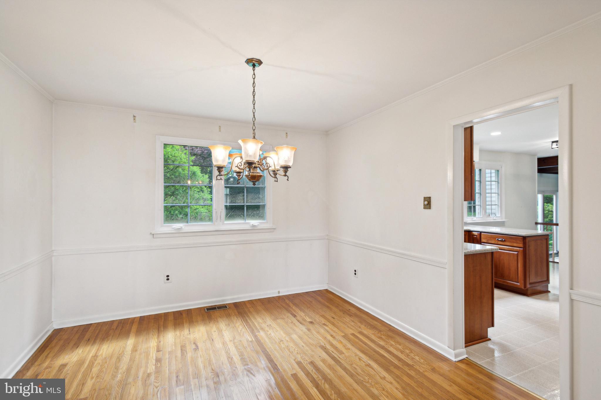 721 Liberty Road Mount Laurel, NJ 08054 - Photo 5 of 24