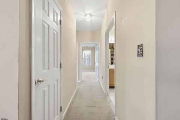 $305,000 | 127 Dover Court, Smithville, NJ 08205