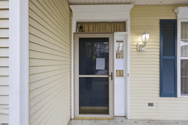 $305,000 | 127 Dover Court, Smithville, NJ 08205