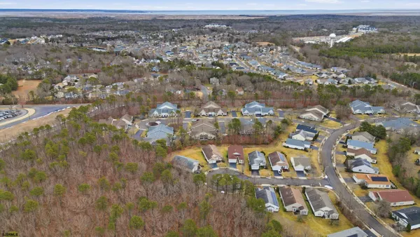 $305,000 | 127 Dover Court, Smithville, NJ 08205