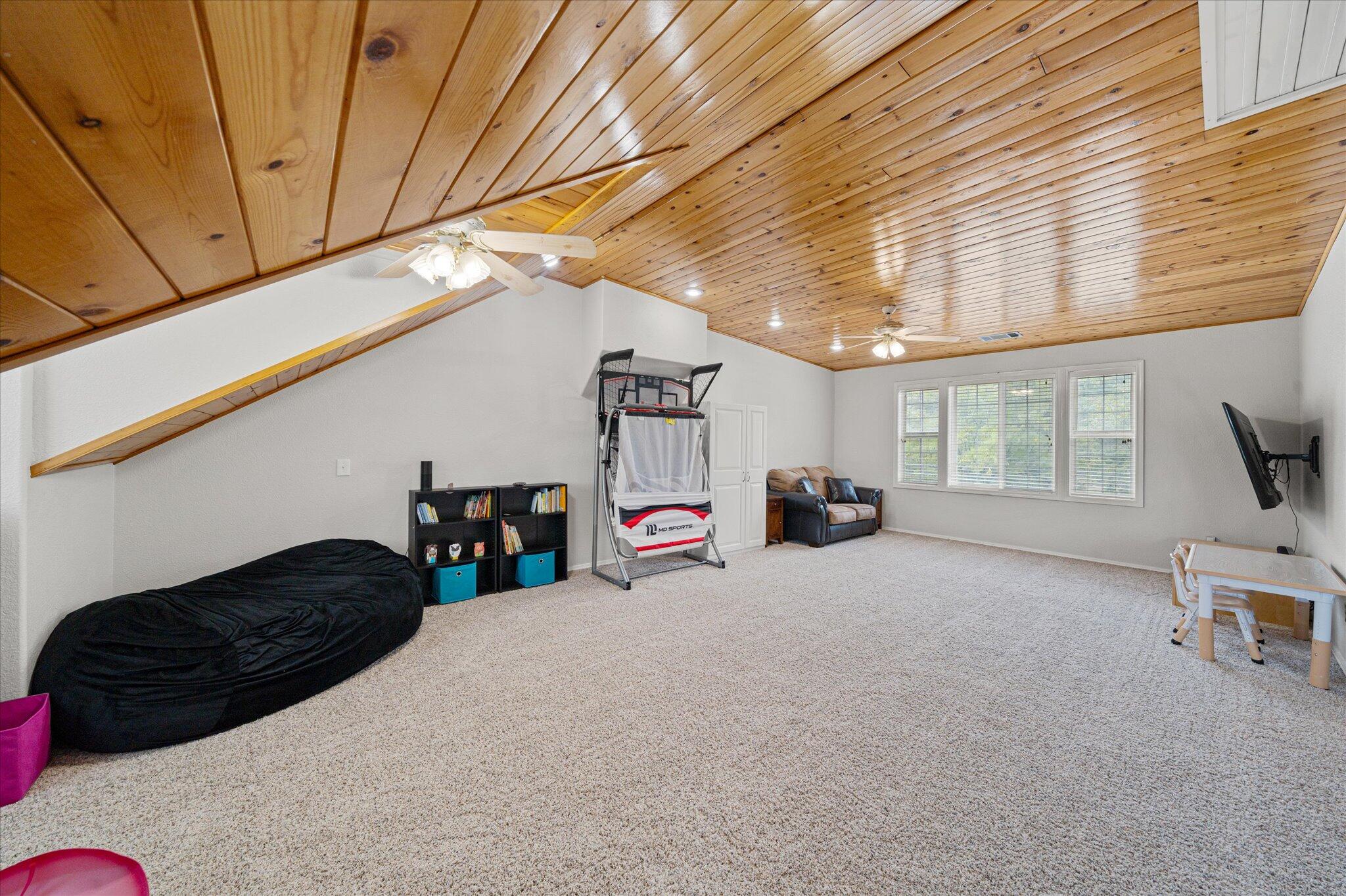 10190 Oak Run Road Oak Run, CA 96069 - Photo 43 of 78 a view of a livingroom with furniture and a window