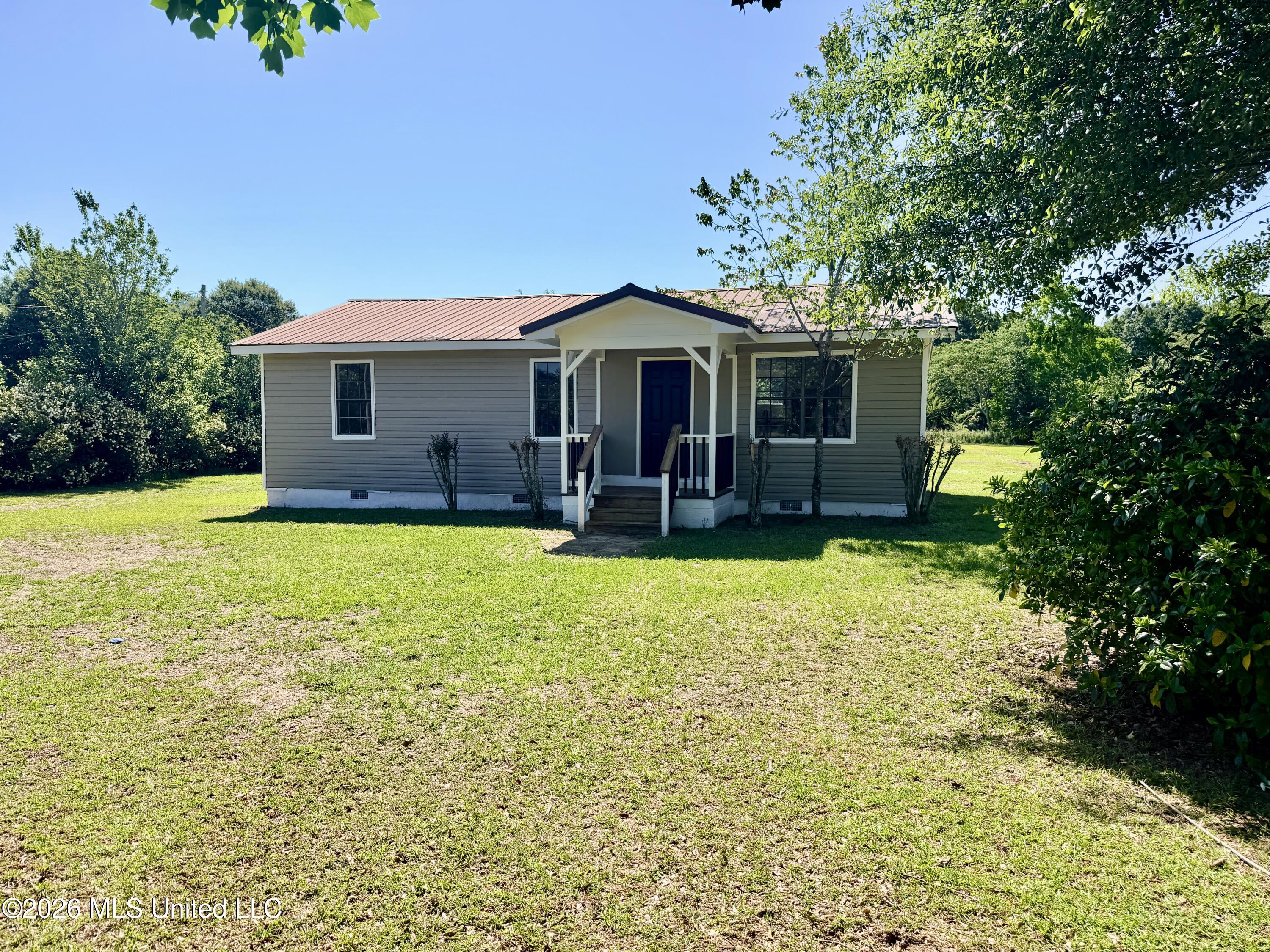 184 Brushy Creek Road Lucedale, MS 39452 - Photo 1 of 25 IMG_9642