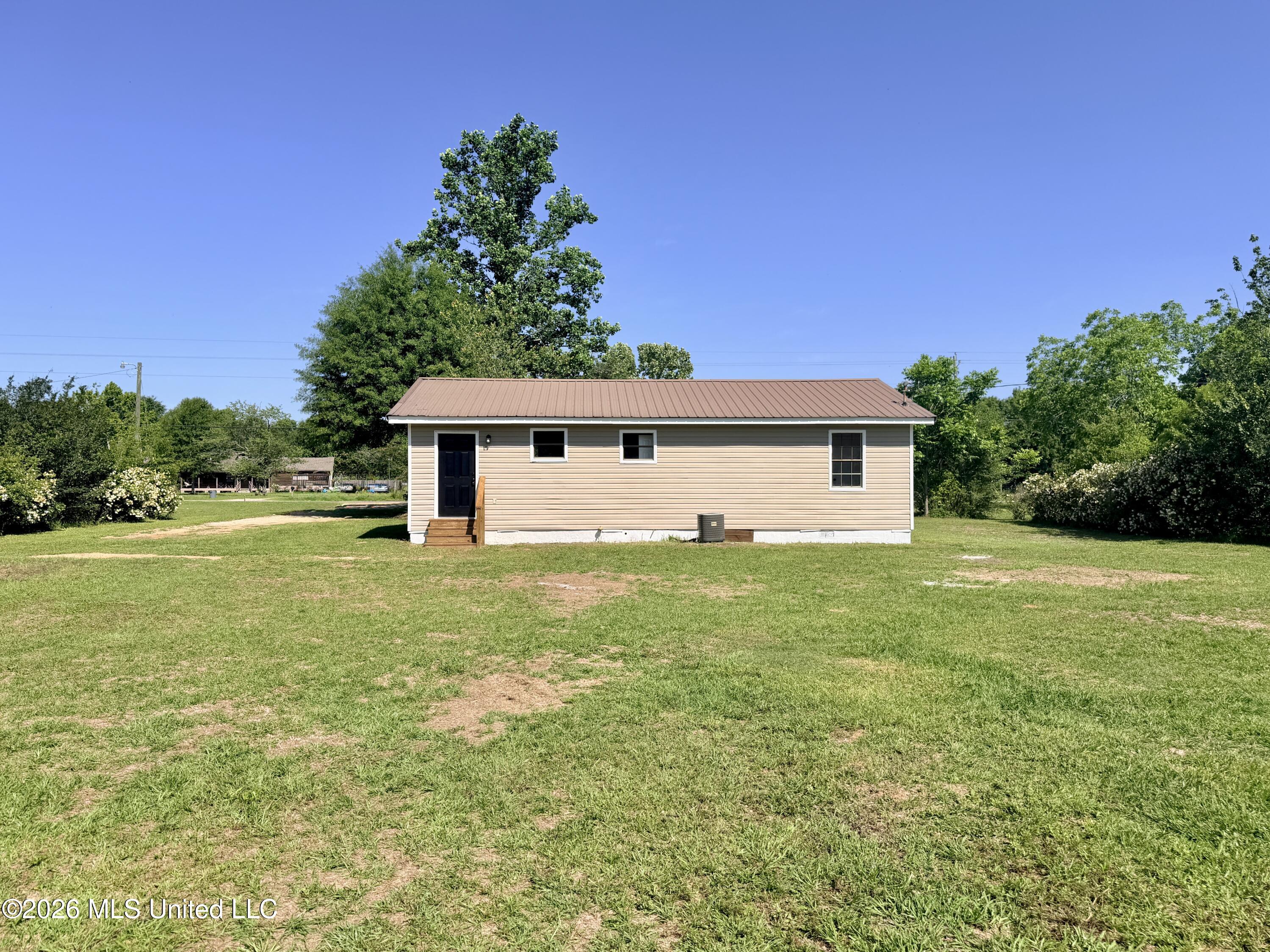 184 Brushy Creek Road Lucedale, MS 39452 - Photo 13 of 25 IMG_9618