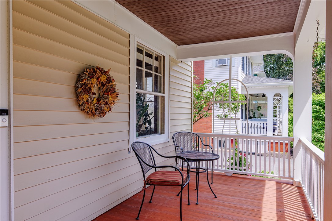 556 Harvard Street Rochester, NY 14607 - Photo 5 of 49
