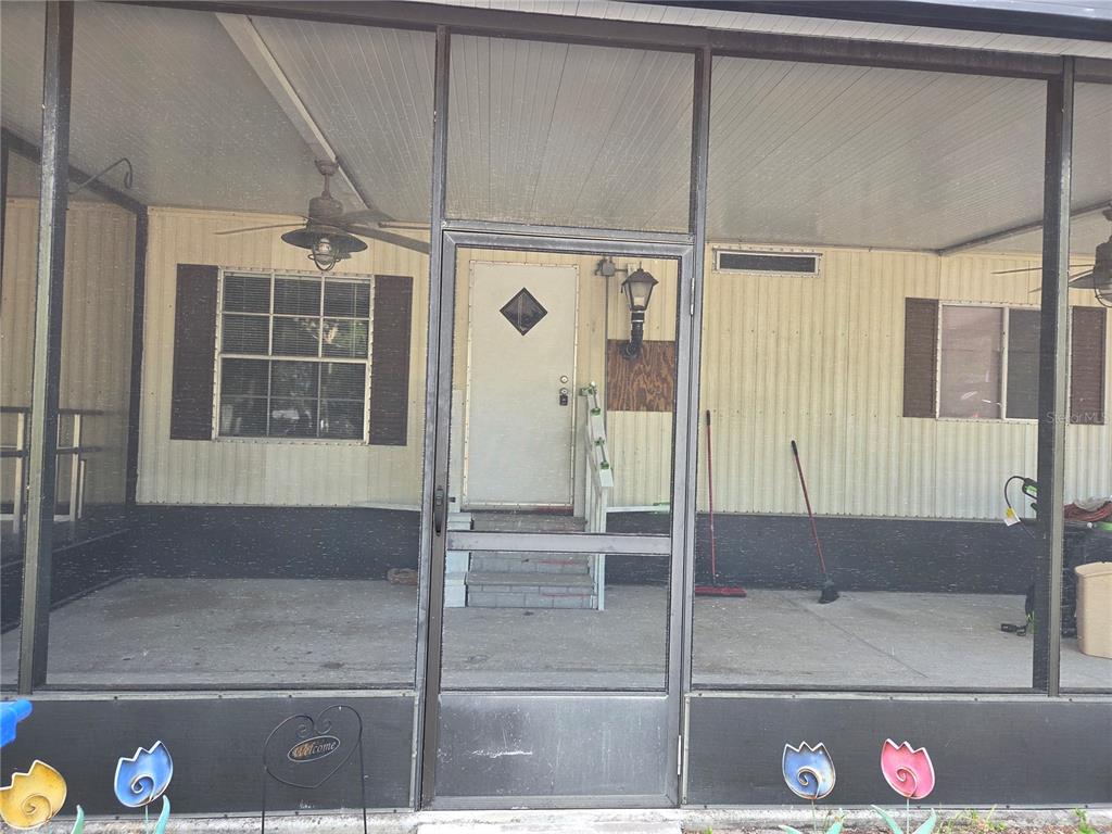 8828 Kanawha Road Riverview, FL 33578 - Photo 2 of 13 a bathroom with a shower and a sink