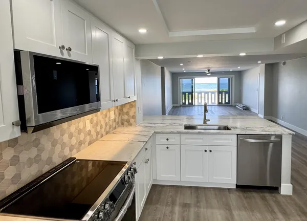 $795,000 | 1012 North Ocean Boulevard, Unit 202, Pompano Beach, FL 33062