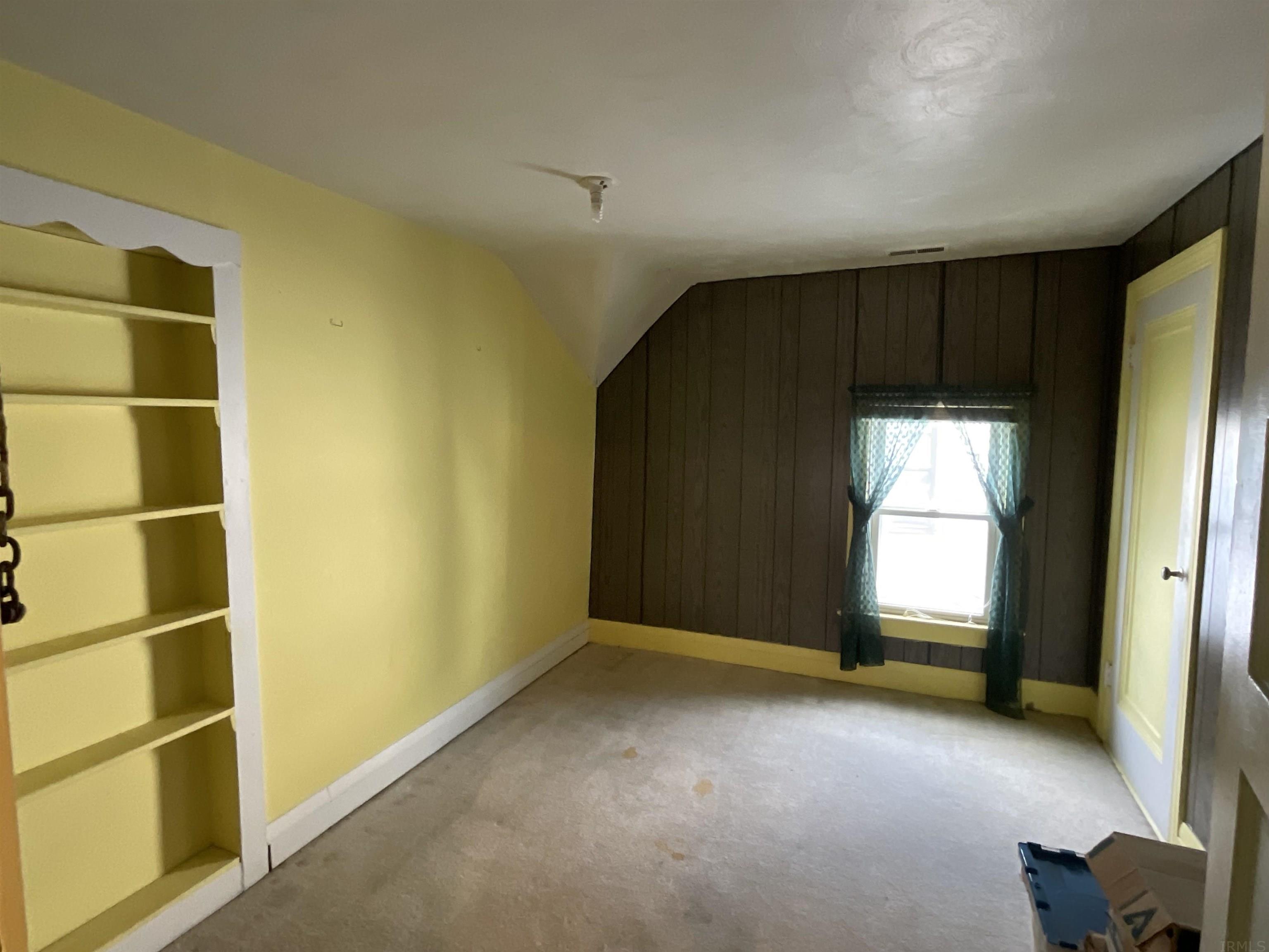 1226 Sinclair Street Fort Wayne, IN 46808 - Photo 27 of 35 Gallery Image 27