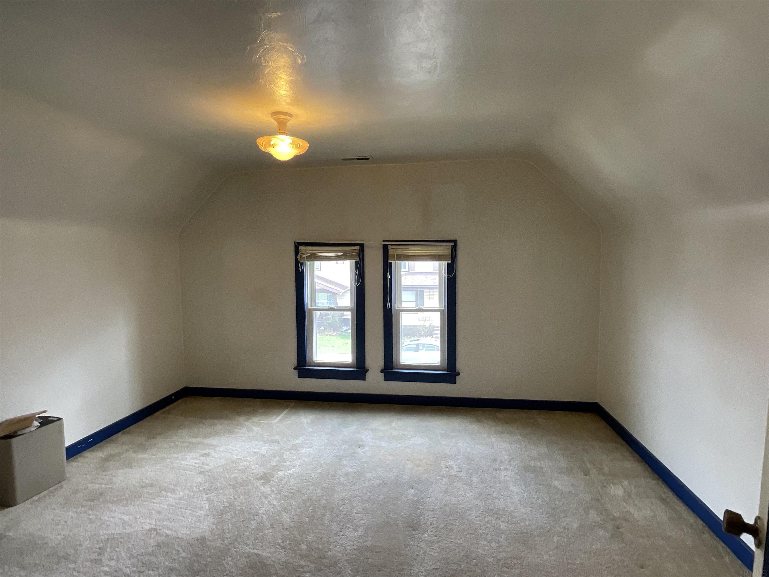1226 Sinclair Street Fort Wayne, IN 46808 - Photo 28 of 35 Gallery Image 28