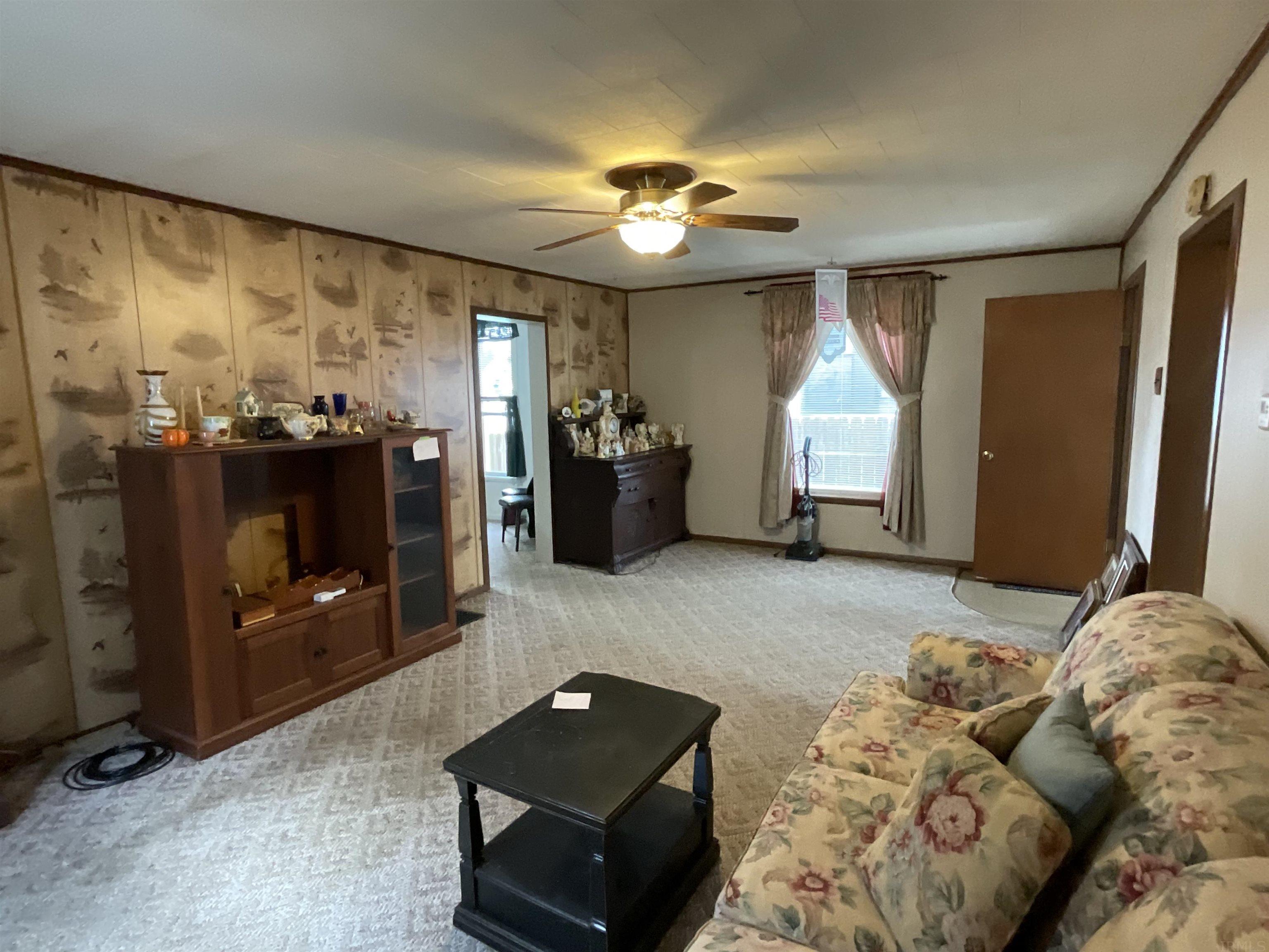 1226 Sinclair Street Fort Wayne, IN 46808 - Photo 5 of 35 Gallery Image 5
