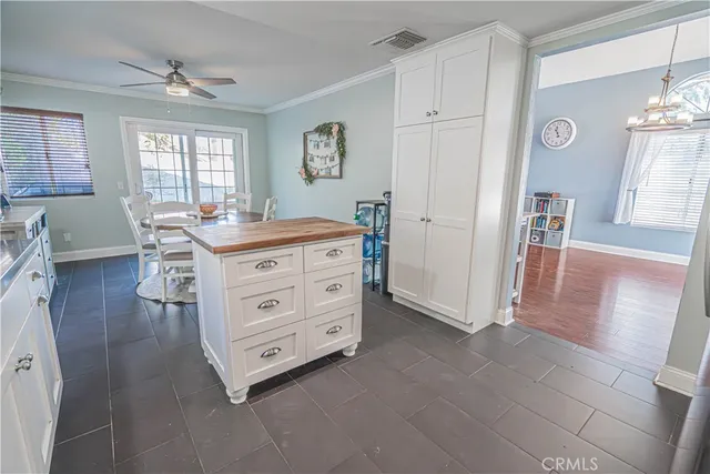 $675,000 | 20003 Nutcracker Place, Canyon Country, CA 91351