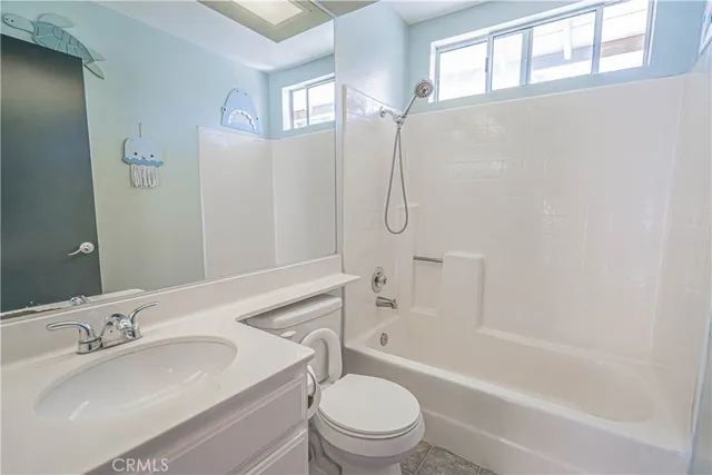 $675,000 | 20003 Nutcracker Place, Canyon Country, CA 91351