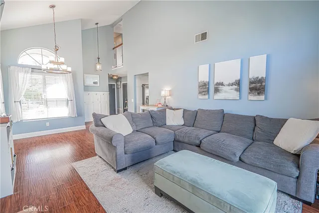 $675,000 | 20003 Nutcracker Place, Canyon Country, CA 91351