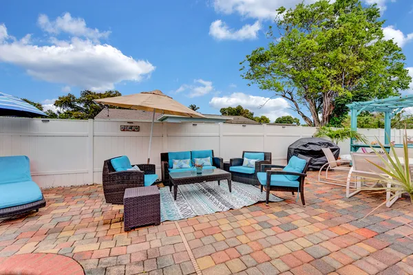 $6,500 | 661 Eagle Circle, Delray Beach, FL 33444