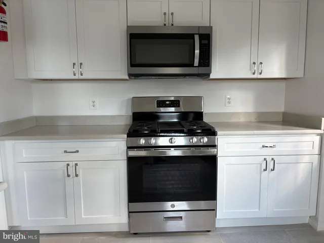 $1,800 | 6320 Magnolia Avenue, Pennsauken, NJ 08109